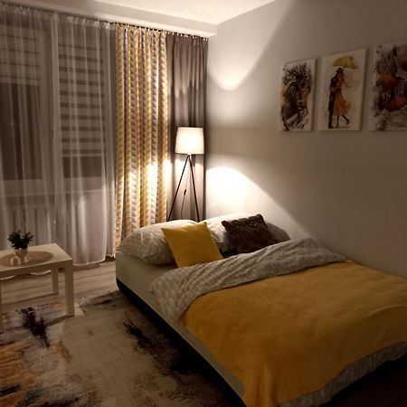Apartament Dolores 2 Rzeszow Luaran gambar